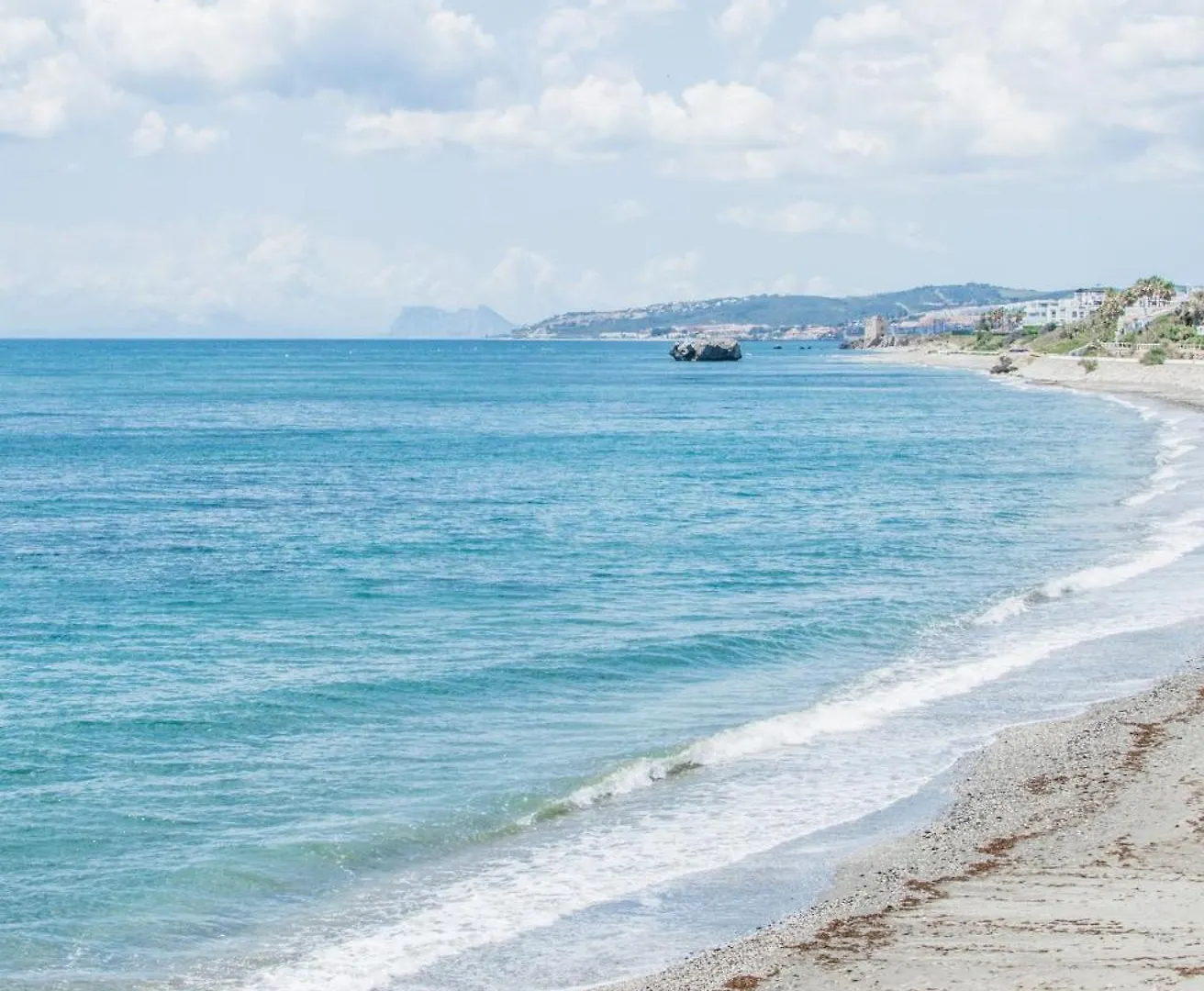 Casa Estepona - Apartamento Con Un Toque Artistico